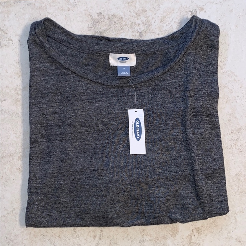 Old Navy TShirt - Medium